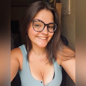 Meet your Posher, Destiny